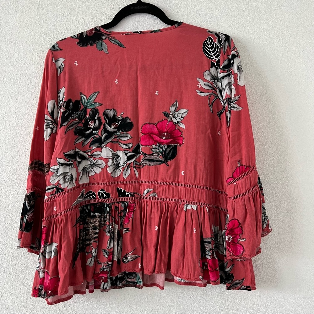 Jaase Floral Print Tassel Front Tie Bell Sleeve Top - Picture 2 of 10